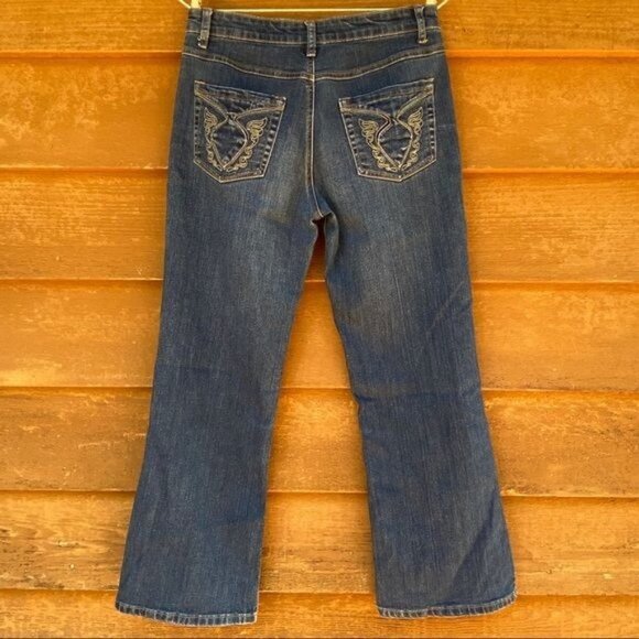 Cosmopolitan Jeanwear Blue Embroidered Bootcut Midrise Denim Loose Fit Jeans - Picture 8 of 12